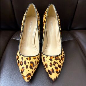 Marc Fisher cheetah leopard print block heel pumps Sz 7-1/2